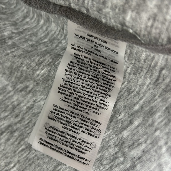 Only our story t shirt NWT women’s small - Picture 5 of 6